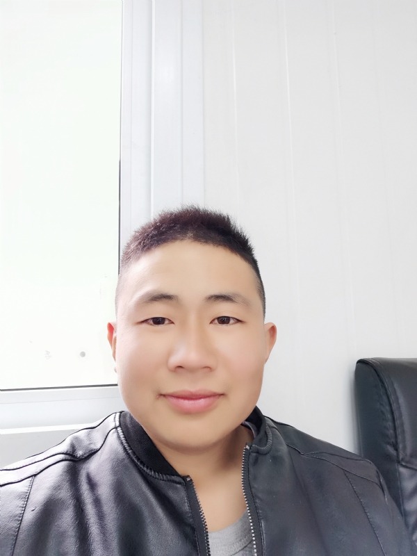 被爱就珍惜的第一张照片--华安相亲网