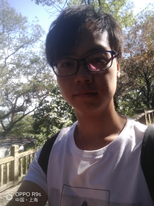 不忘旧年的第一张照片--华安相亲网