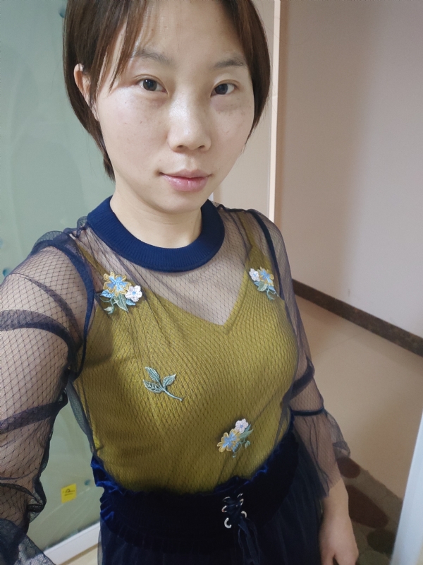 离落的第一张照片--华安相亲网