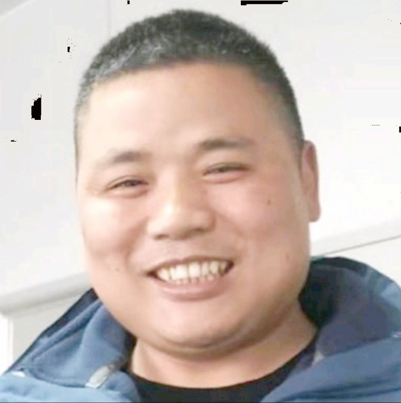 厚德载物的第一张照片--华安相亲网