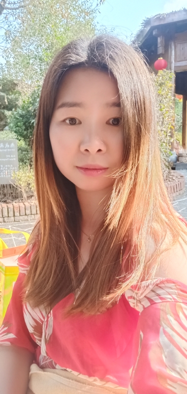 赫赫的第一张照片--华安相亲网