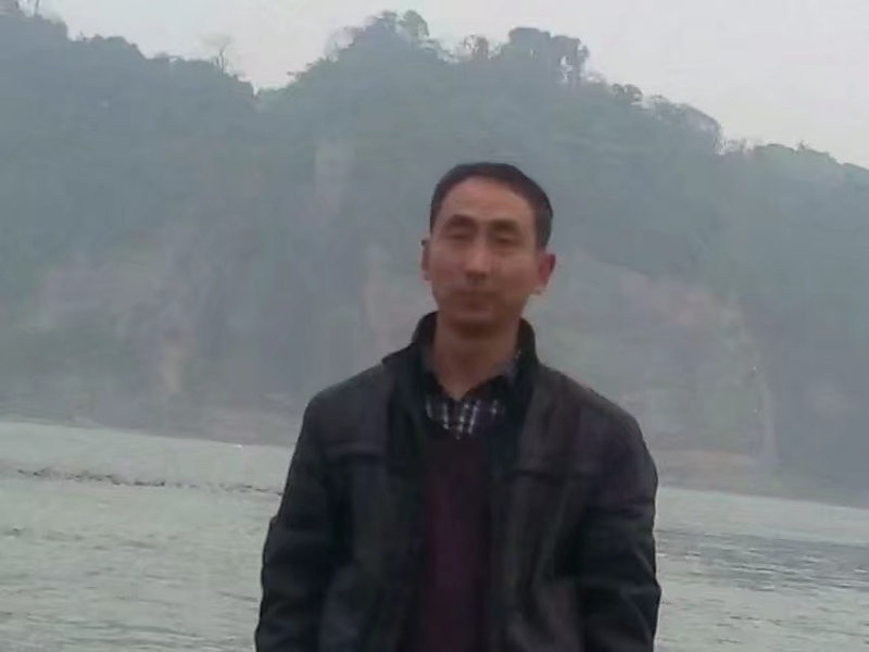 玉树临疯的第二张照片--华安相亲网