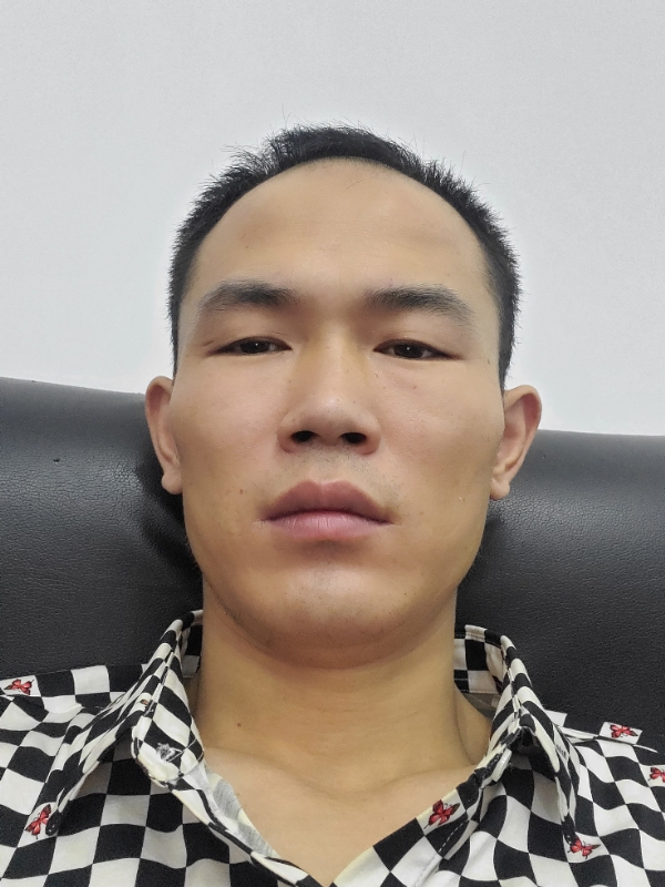 卷卷有爷名的第一张照片--华安相亲网