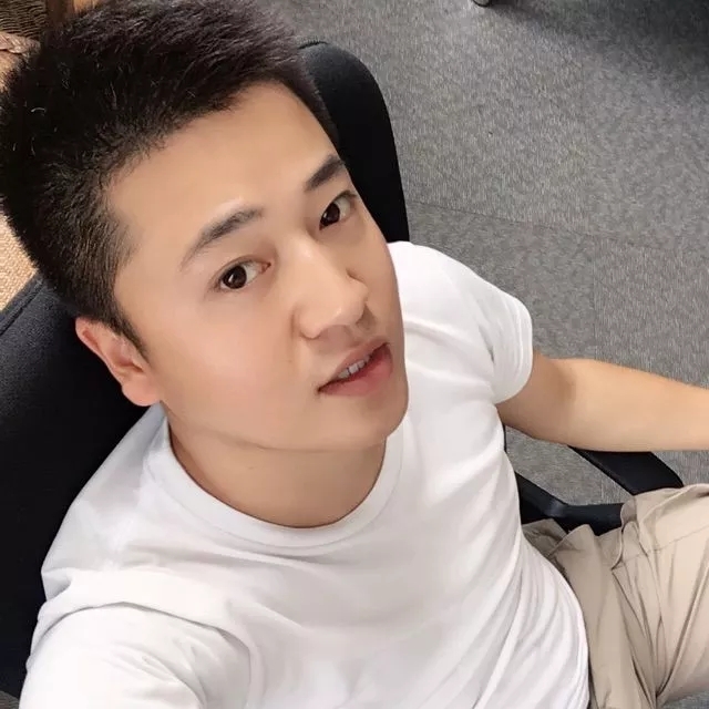 稻草人的第一张照片--华安相亲网