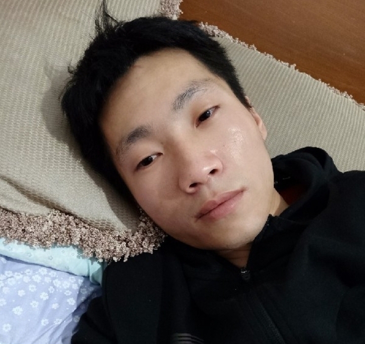 老鼠爱上猫的第一张照片--华安相亲网