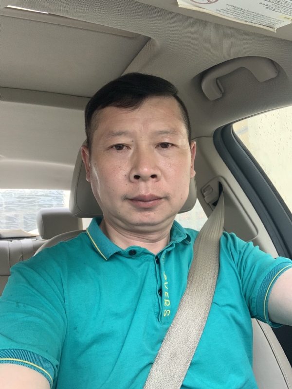 相知风雨中的第一张照片--华安相亲网