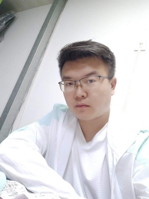 小晨的第一张照片--华安相亲网