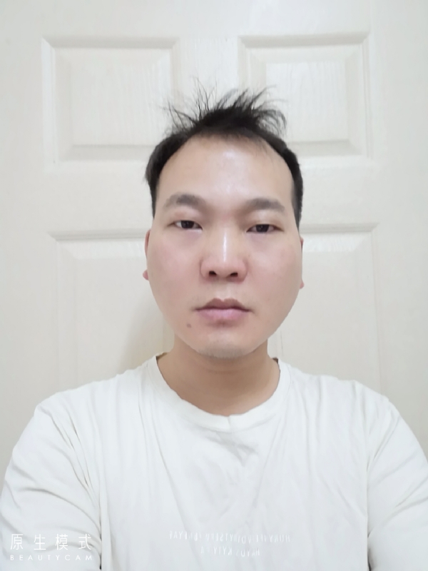 默默的第一张照片--华安相亲网