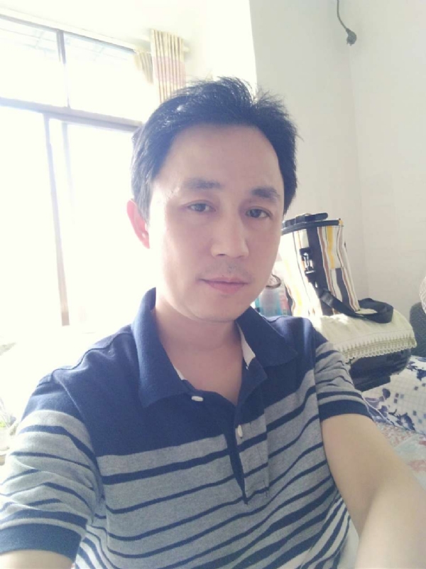 如果爱请深爱的第二张照片--华安相亲网