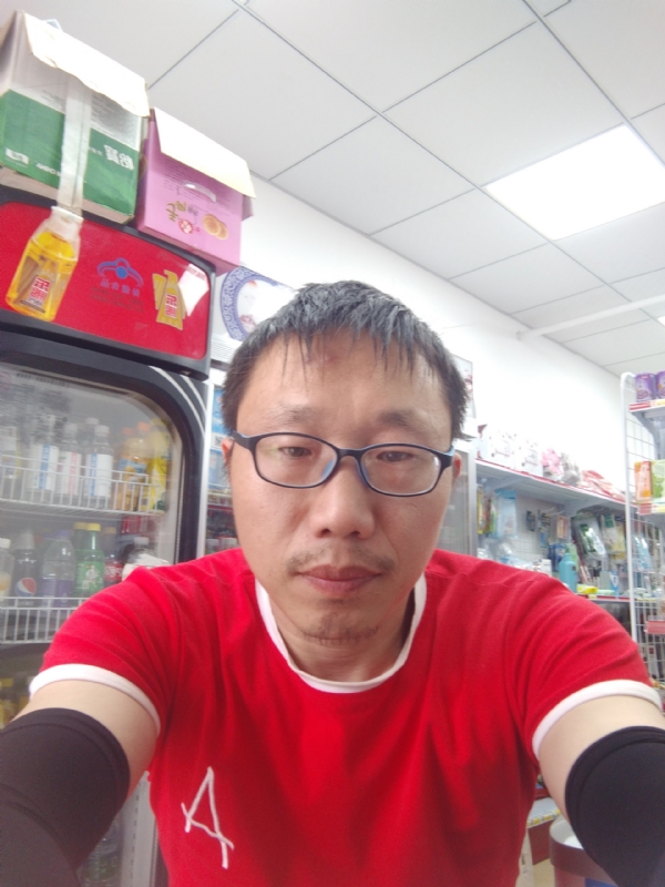 众里寻你的第一张照片--华安相亲网