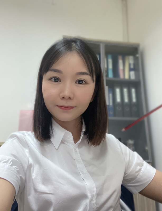 空无的第一张照片--华安相亲网