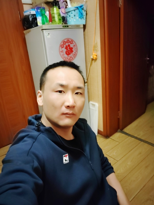 子昂的第一张照片--华安相亲网
