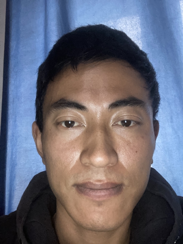 轻轻的的第一张照片--华安相亲网