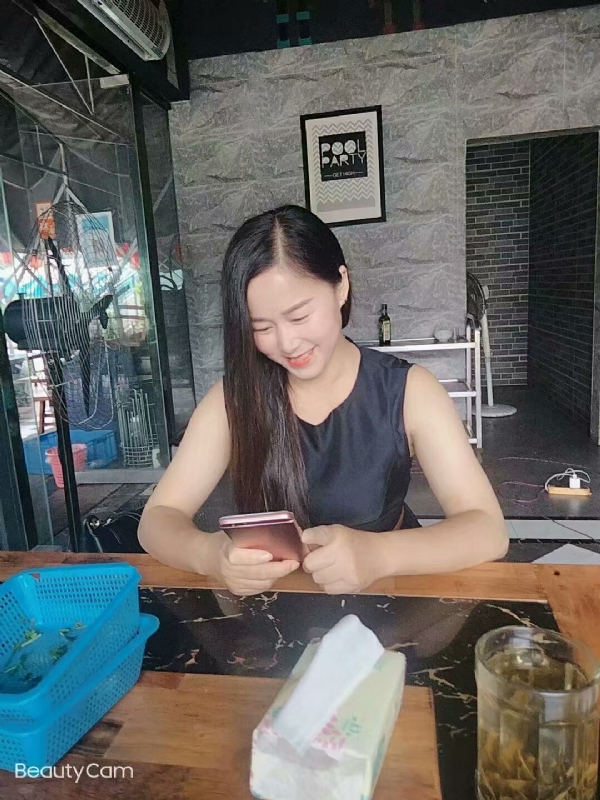 如不坚强弱给谁看的第一张照片--华安相亲网
