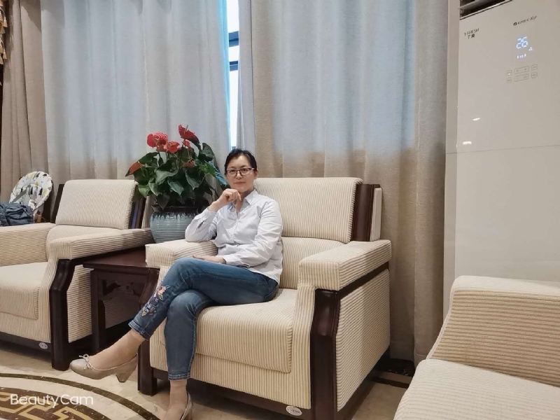 秋水伊人的第一张照片--华安相亲网