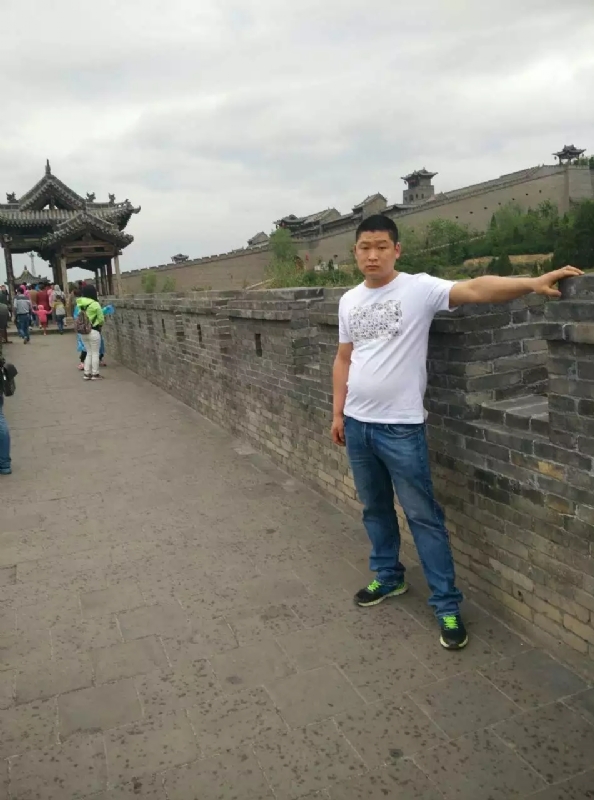 奥沙利龙的第一张照片--华安相亲网