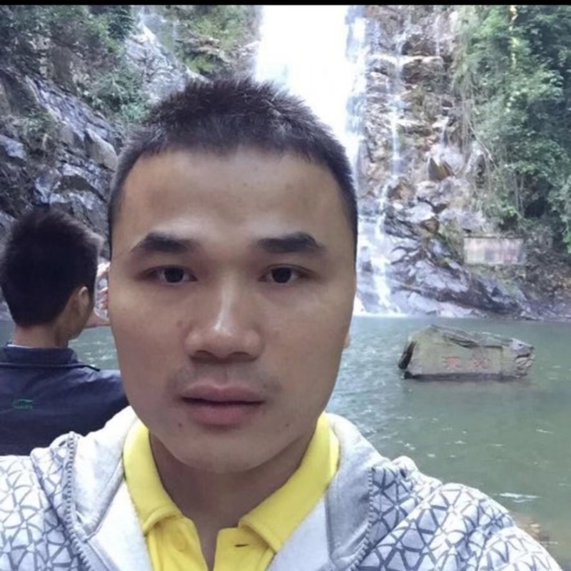 老梁的第一张照片--华安相亲网