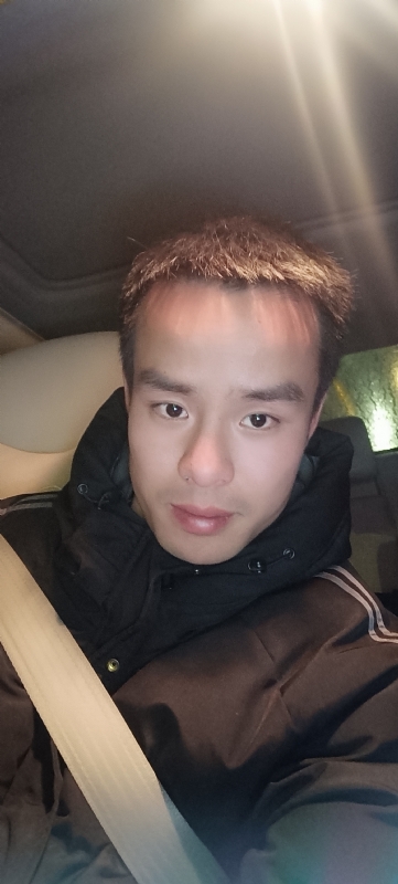 一直走在起跑线上的第一张照片--华安相亲网