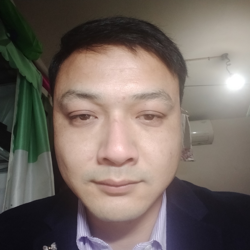 诸先生的第一张照片--华安相亲网