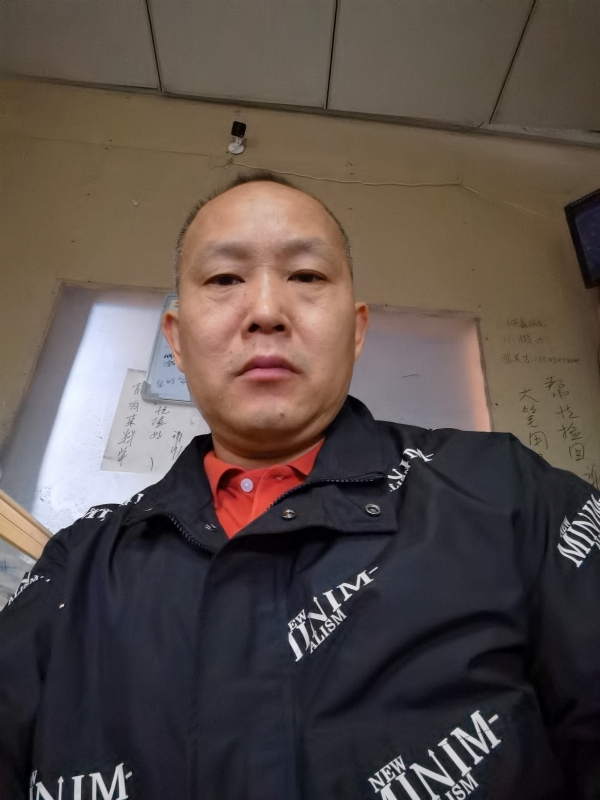 老李的第一张照片--华安相亲网