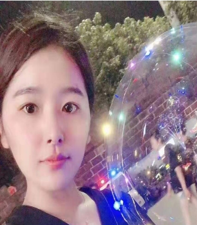 心碎小猪的第一张照片--华安相亲网