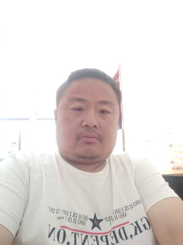 流星隐爱的第二张照片--华安相亲网