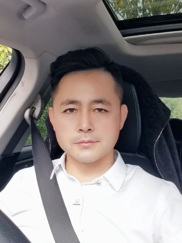 阿华大人的第二张照片--华安相亲网