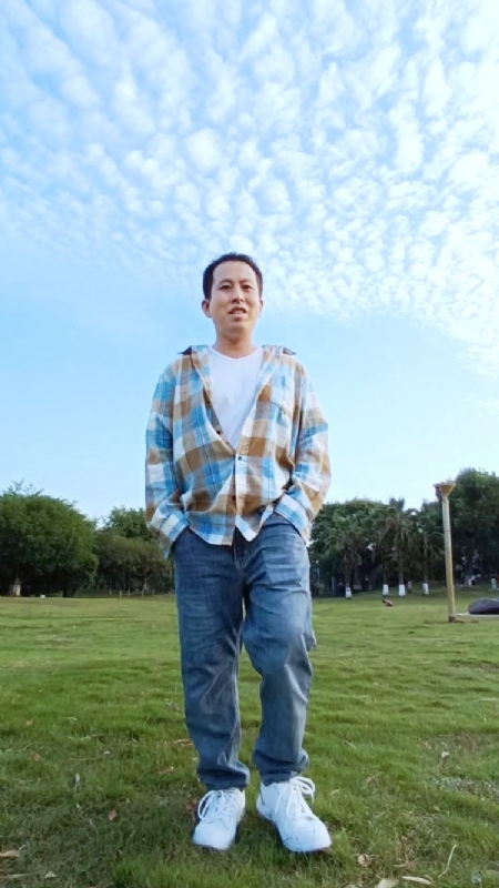 曹先生的第一张照片--华安相亲网