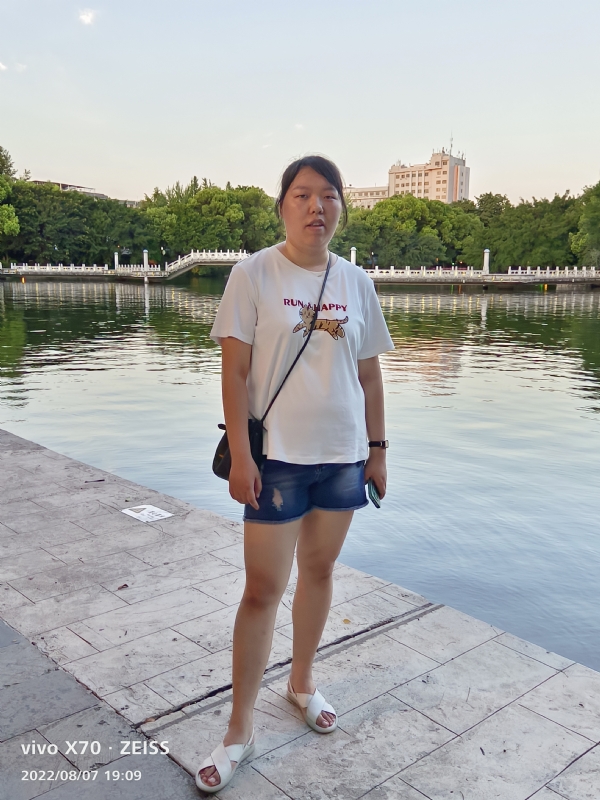 幸福触手可及的第一张照片--华安相亲网