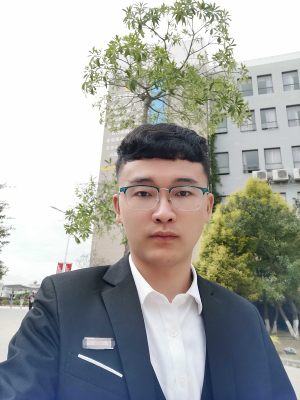 毓文的第二张照片--华安相亲网
