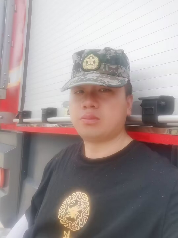 阿萨大大的第一张照片--华安相亲网