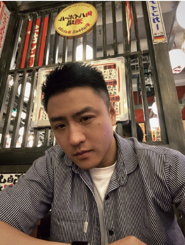 伴你长按的第一张照片--华安相亲网