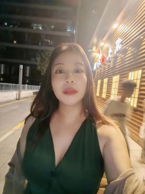 叶子青青的第四张照片--华安相亲网