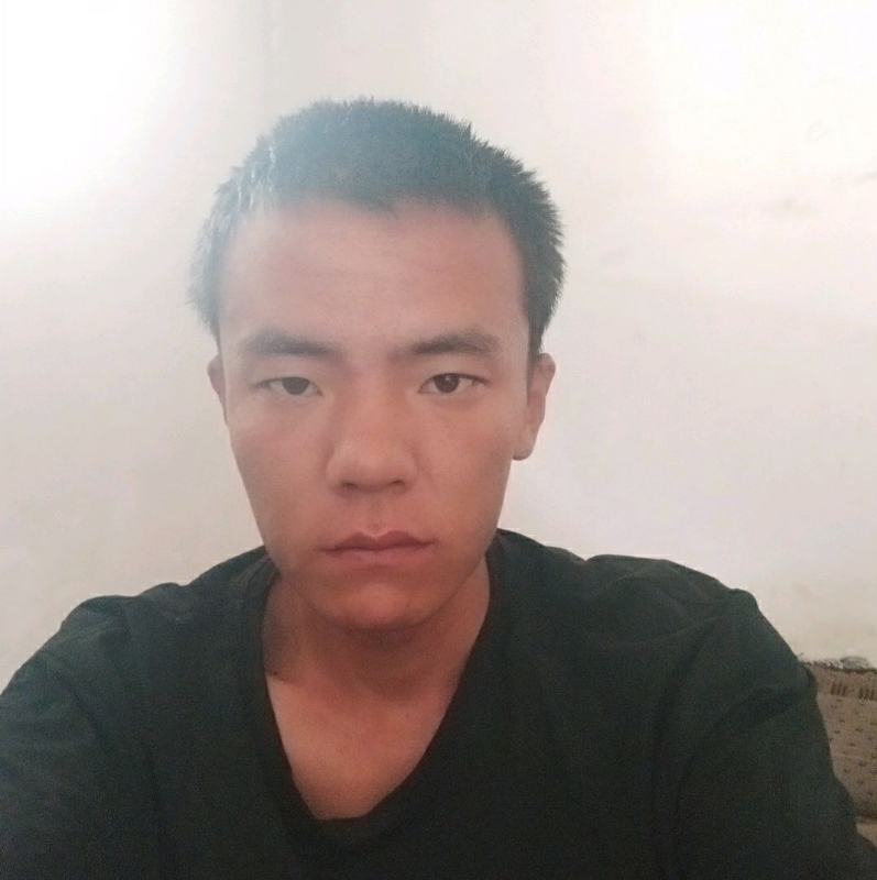 哦哦的第一张照片--华安相亲网