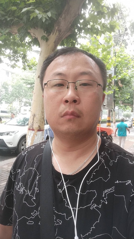 飘逸的星辰的第一张照片--华安相亲网