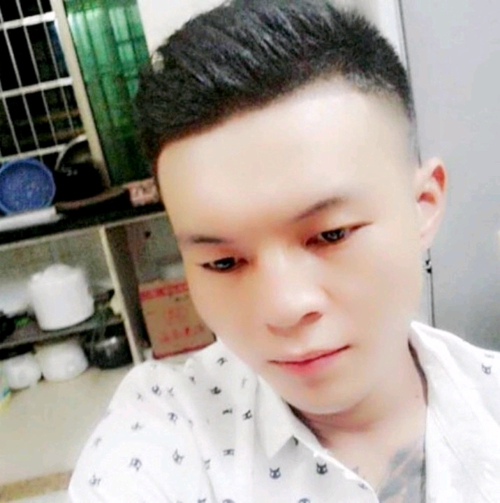 子龙的第一张照片--华安相亲网