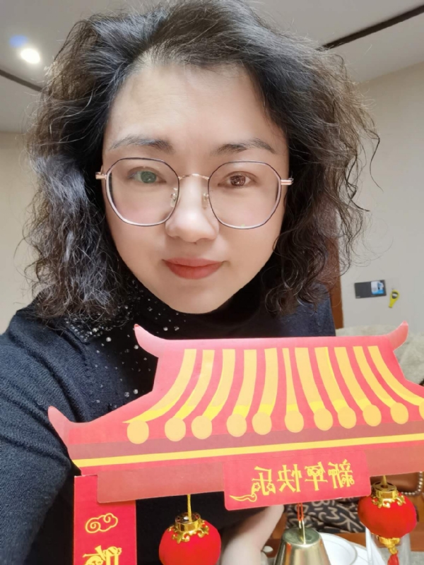 May的第一张照片--华安相亲网