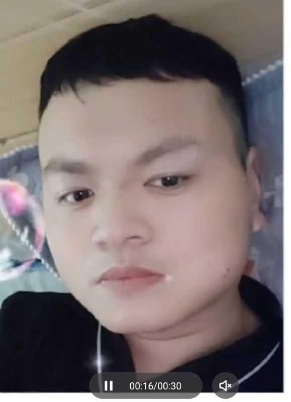 奋斗者的第一张照片--华安相亲网