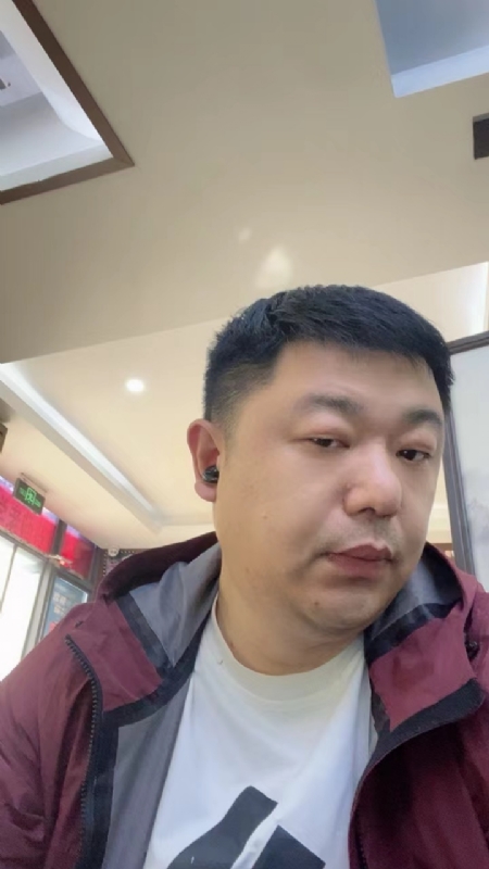 城市有爱的第一张照片--华安相亲网