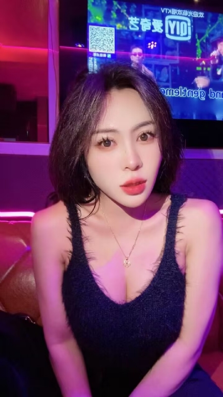 素素可月的第一张照片--华安相亲网