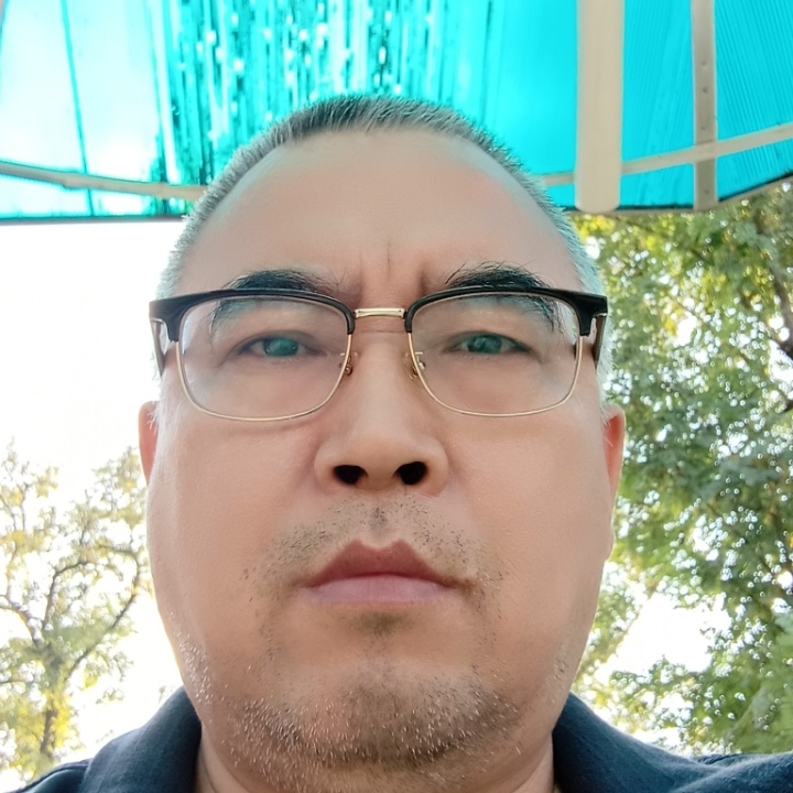 绿萝的第一张照片--华安相亲网