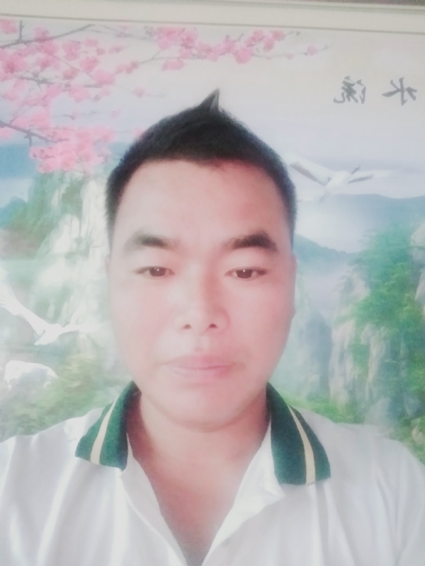 阳光男孩的第二张照片--华安相亲网