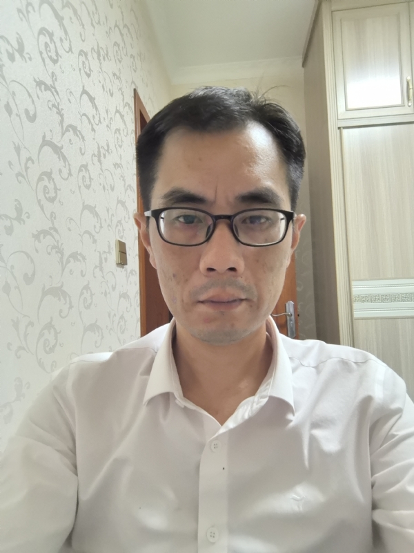 等风来的第一张照片--华安相亲网