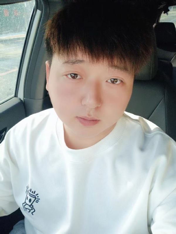 可乐加冰的第一张照片--华安相亲网