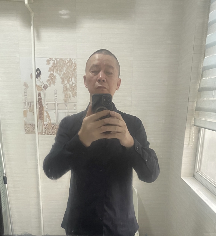 荣哥的第一张照片--华安相亲网