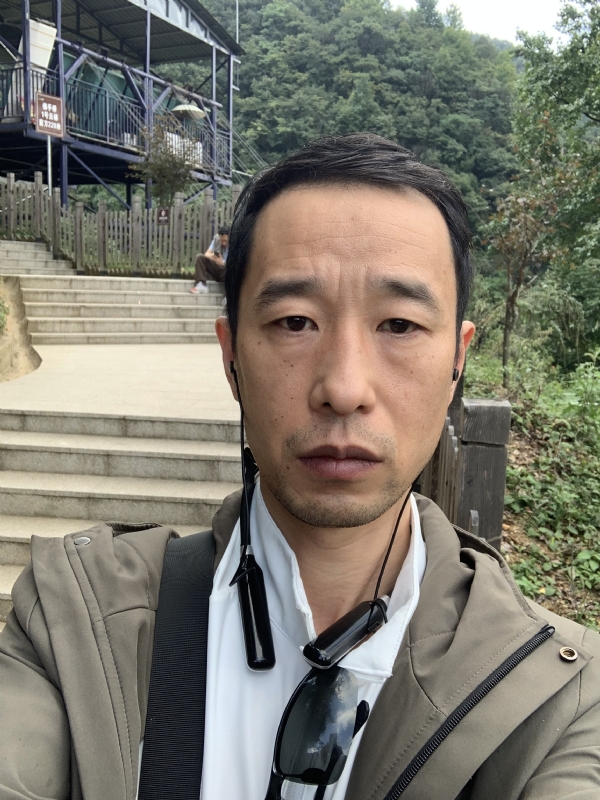 小林的第二张照片--华安相亲网