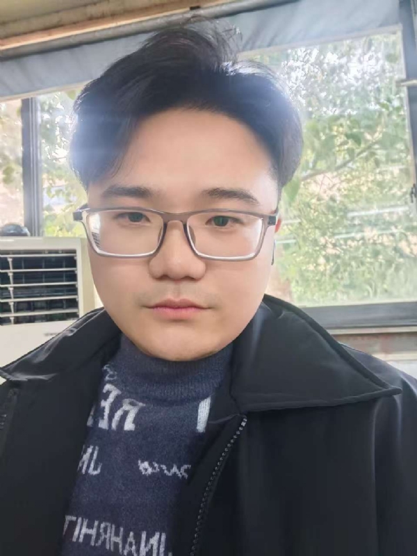 春风得意马蹄疾的第一张照片--华安相亲网