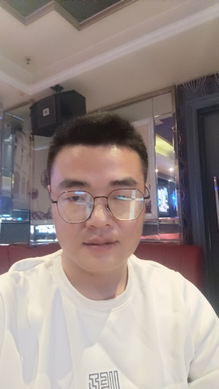 骑着蜗牛撵大象的第一张照片--华安相亲网