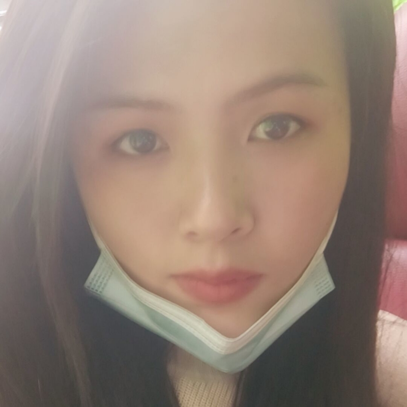 开心最好的第一张照片--华安相亲网