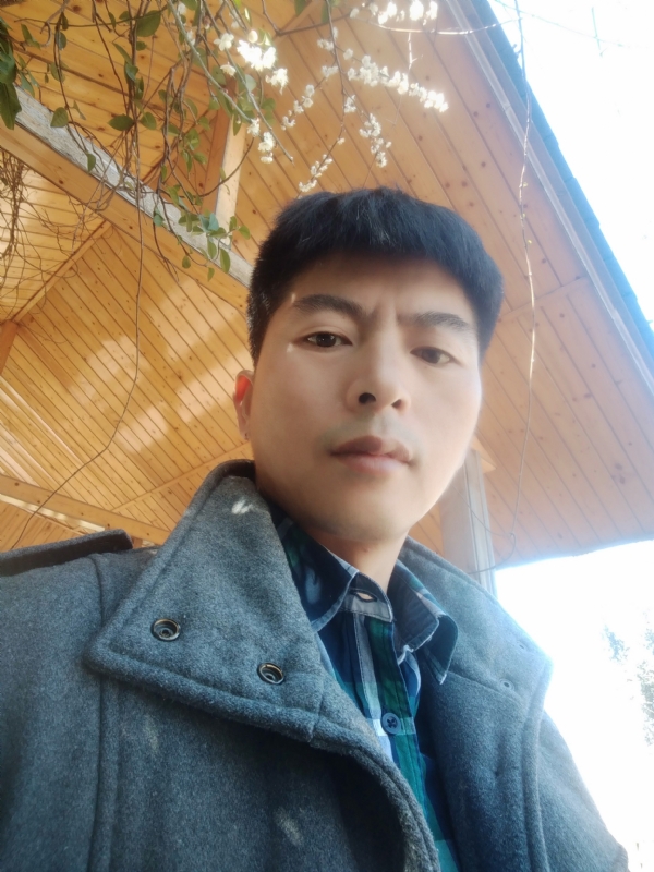 阿明的第一张照片--华安相亲网